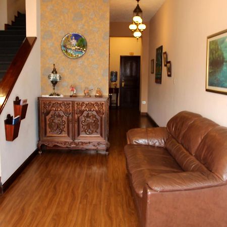 Hotel La Casona กูเอ็งกา ภายนอก รูปภาพ