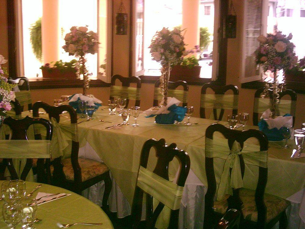 Hotel La Casona กูเอ็งกา ภายนอก รูปภาพ
