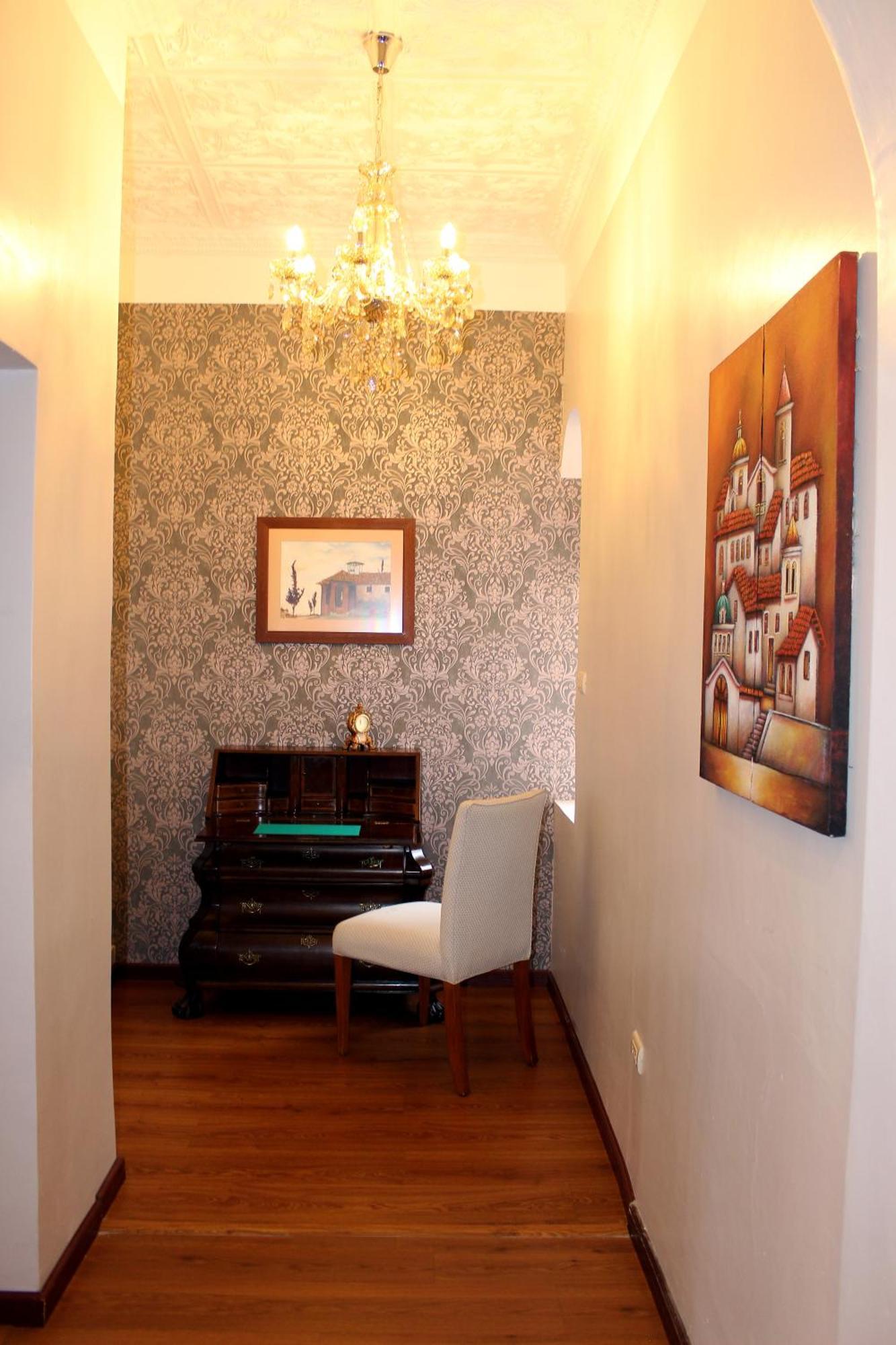 Hotel La Casona กูเอ็งกา ภายนอก รูปภาพ