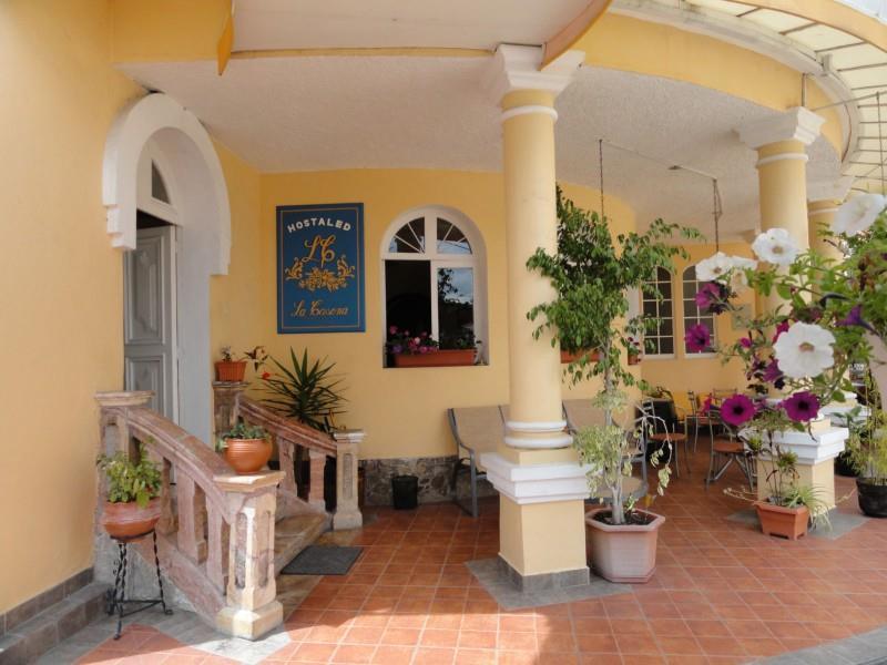 Hotel La Casona กูเอ็งกา ภายนอก รูปภาพ