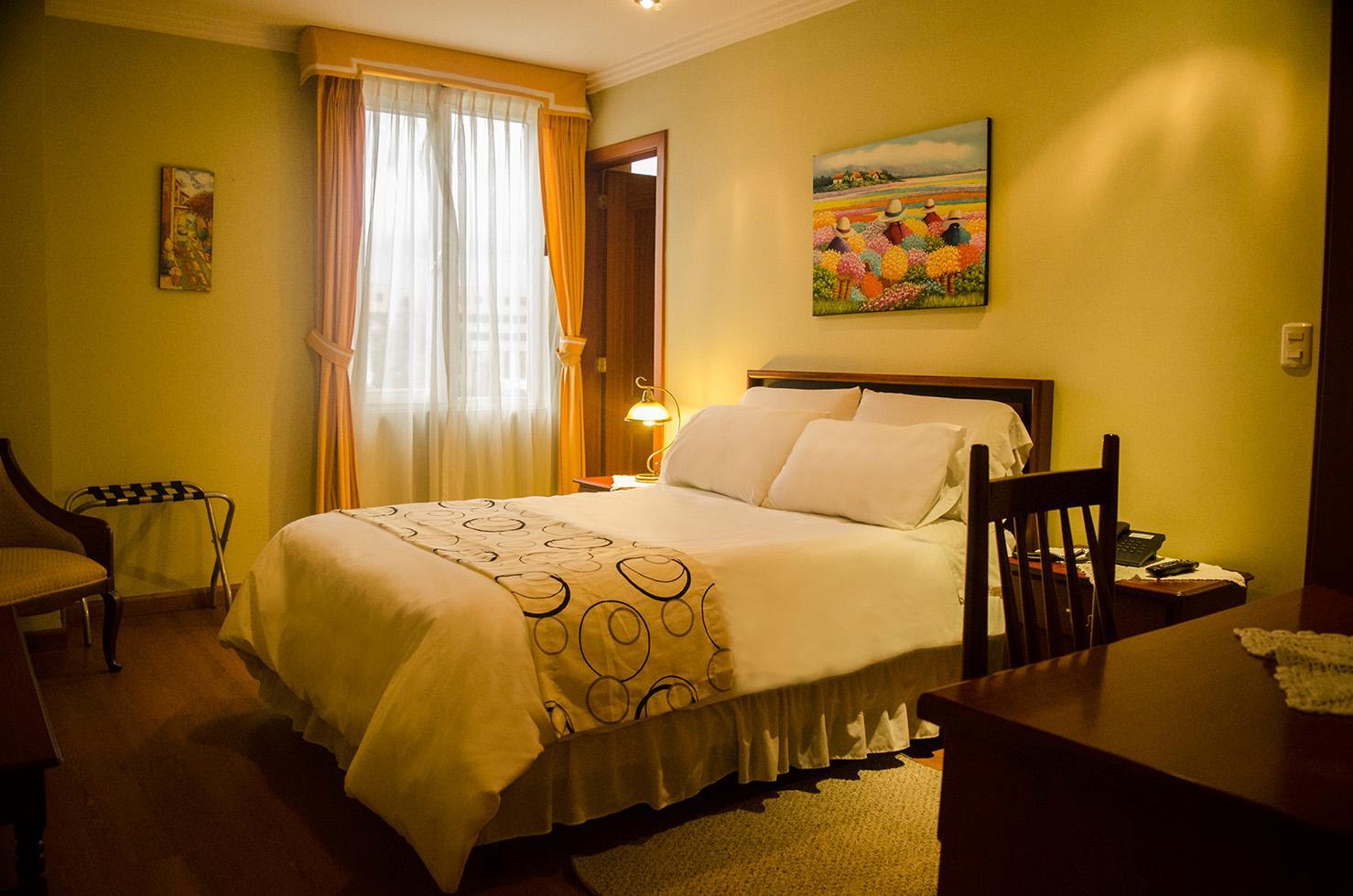 Hotel La Casona กูเอ็งกา ภายนอก รูปภาพ